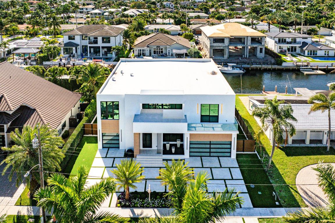 BOCA HARBOUR 5TH SEC - Residential