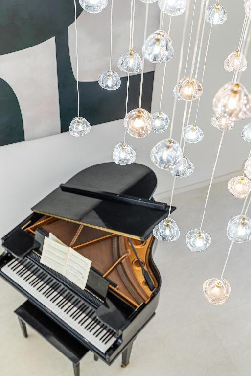 BOCA HARBOUR 5TH SEC - Residential