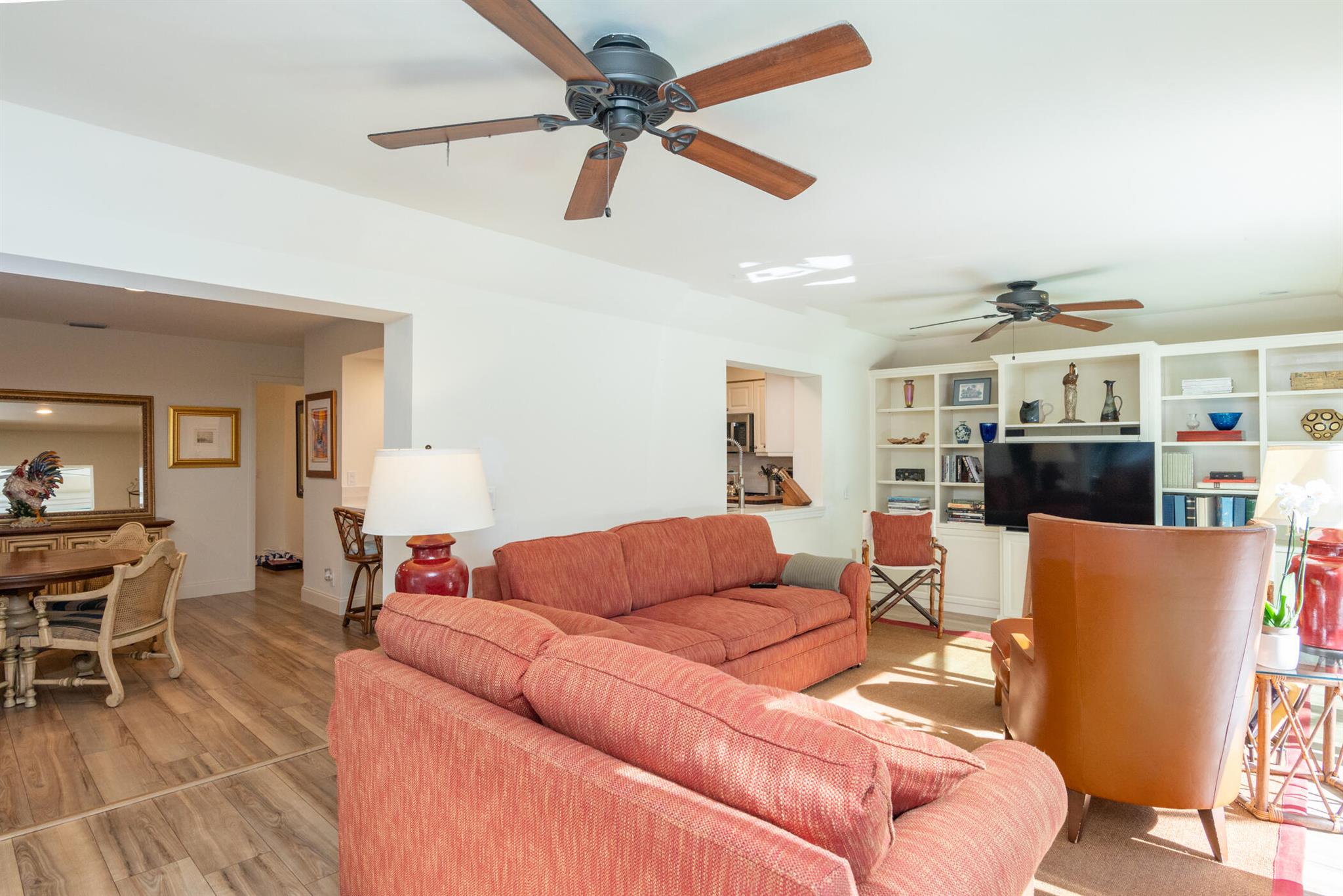 YACHT & COUNTRY CLUB OF S - Residential Lease