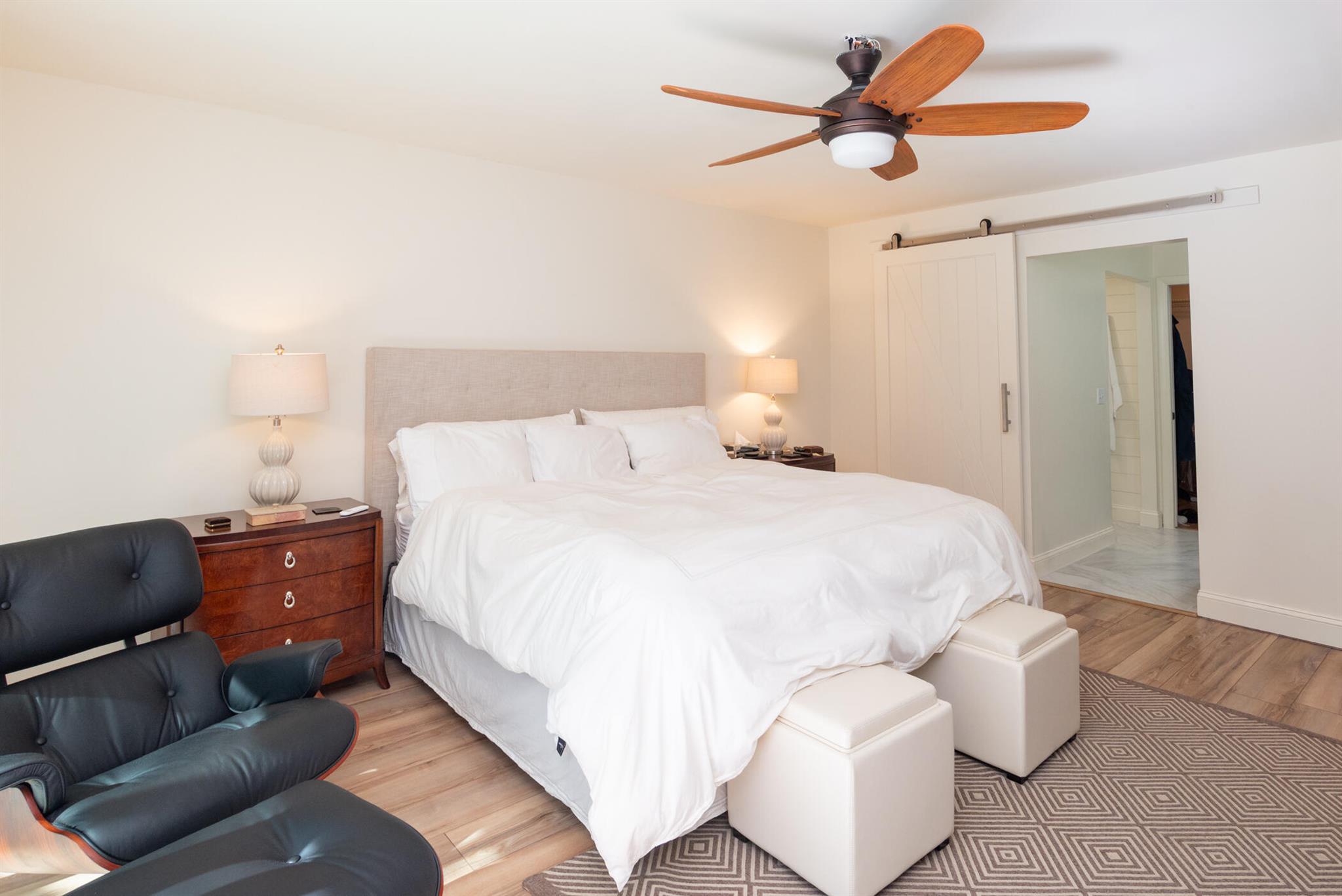 YACHT & COUNTRY CLUB OF S - Residential Lease