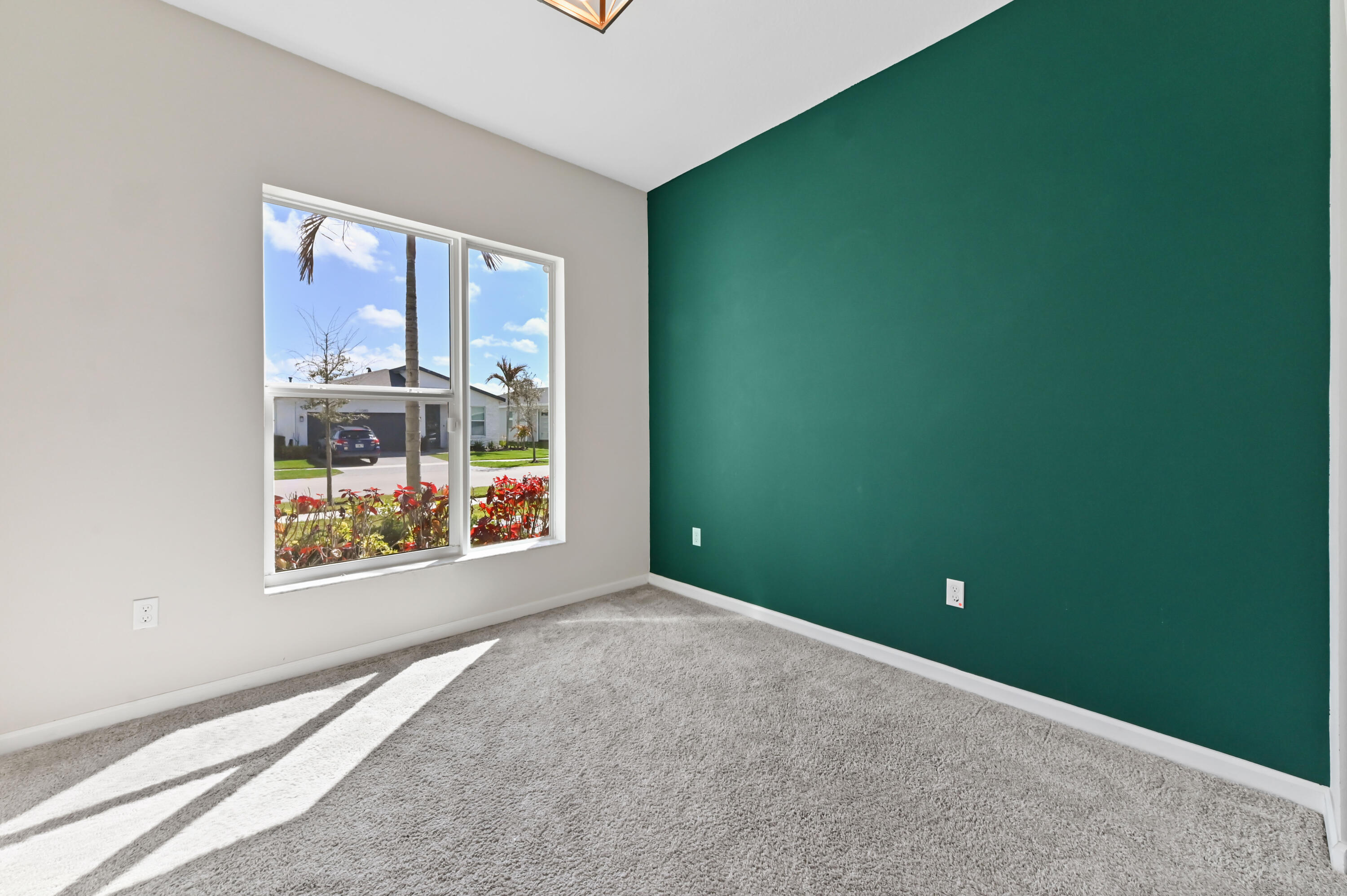 MATTAMY AT SOUTHERN GROVE - Residential