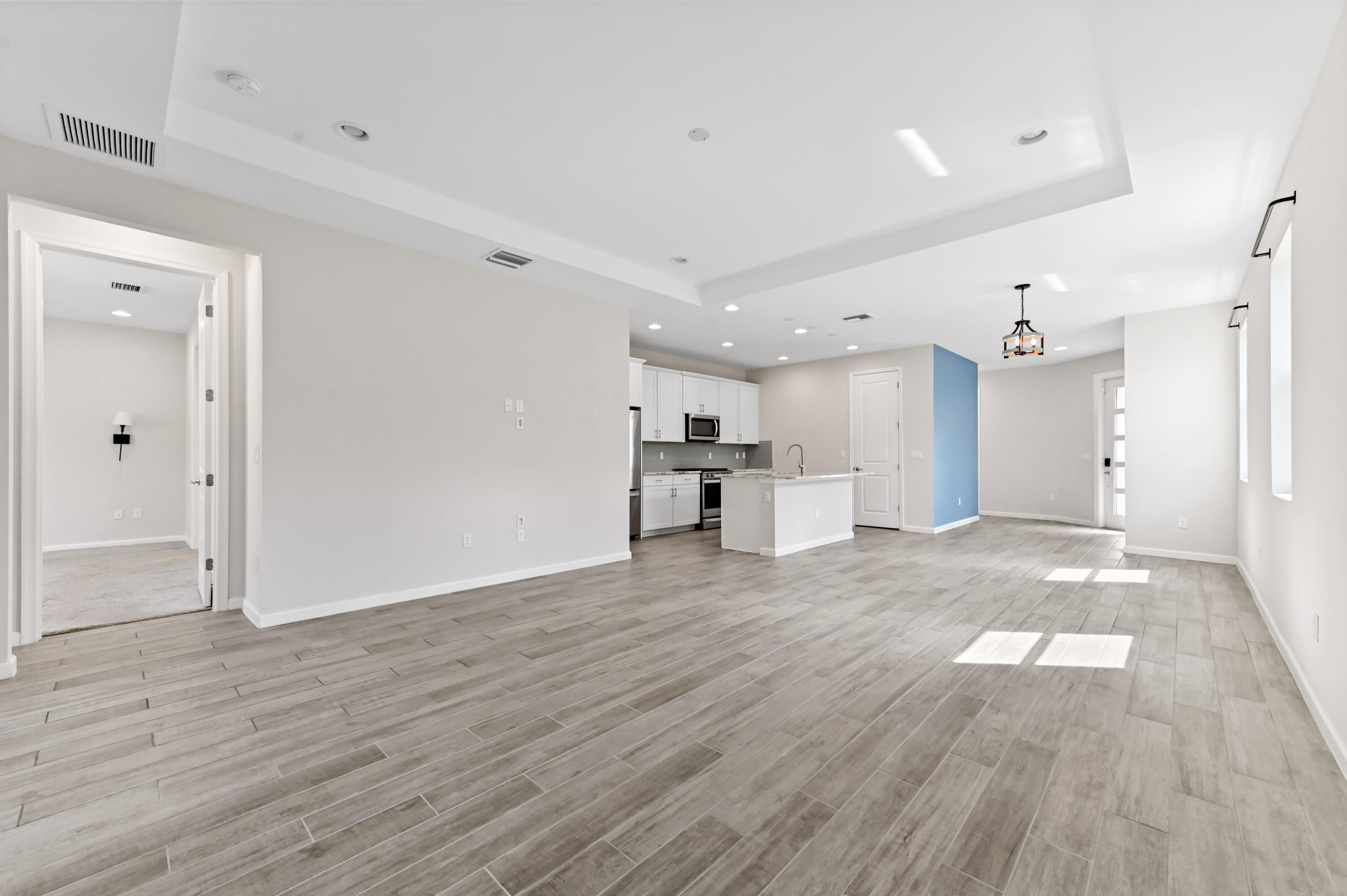 MATTAMY AT SOUTHERN GROVE - Residential