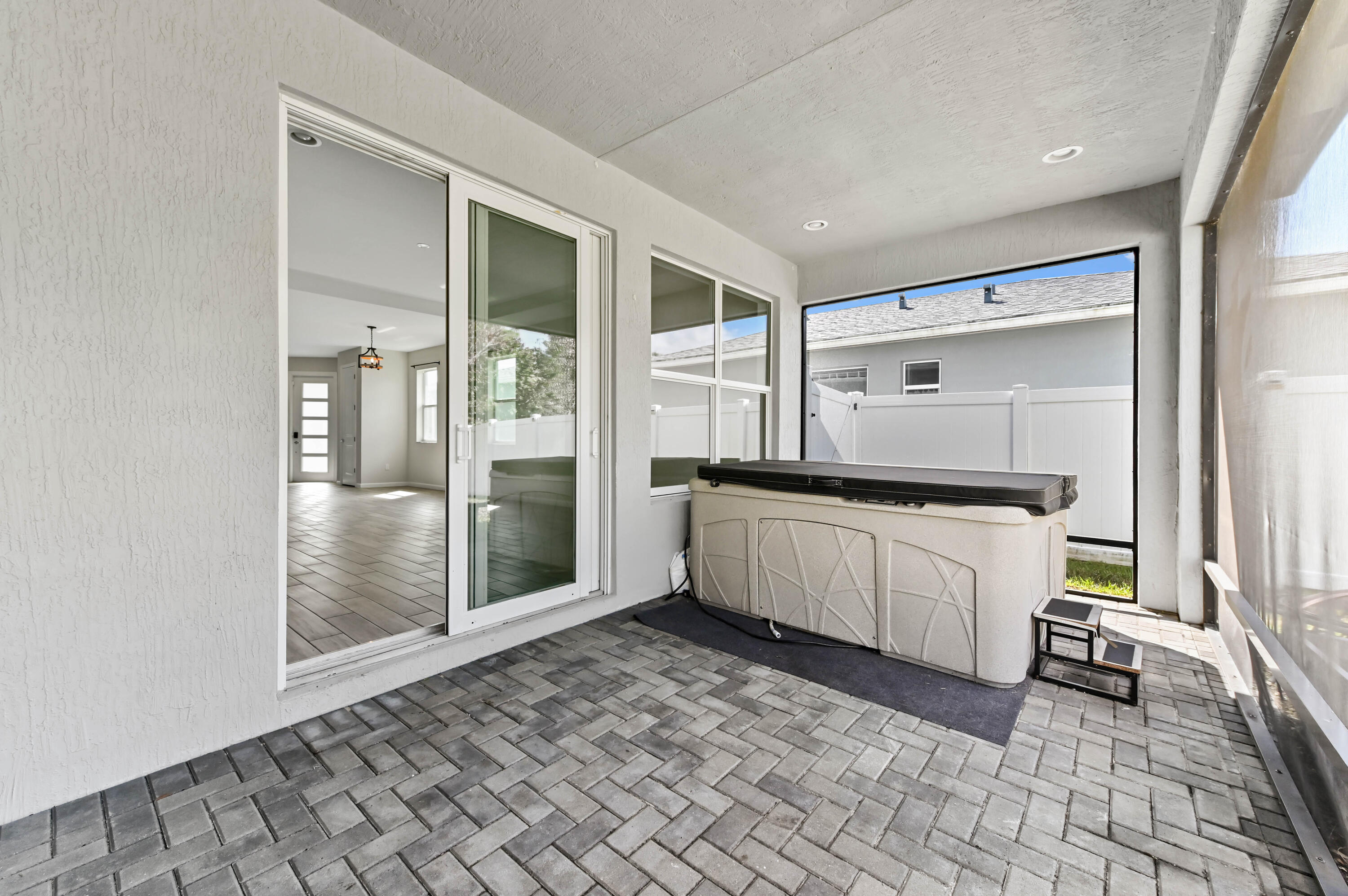 MATTAMY AT SOUTHERN GROVE - Residential