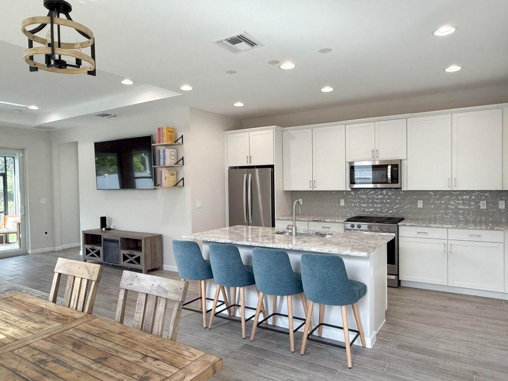 MATTAMY AT SOUTHERN GROVE - Residential