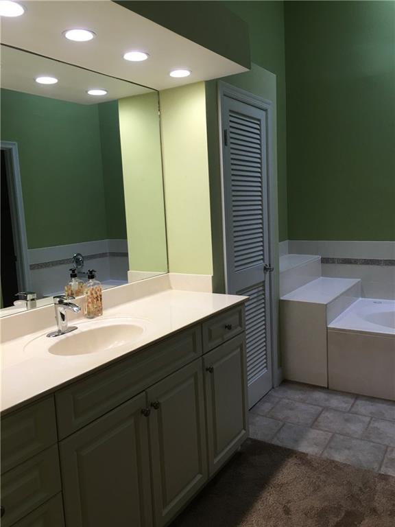 Villas on the Green - Residential Lease