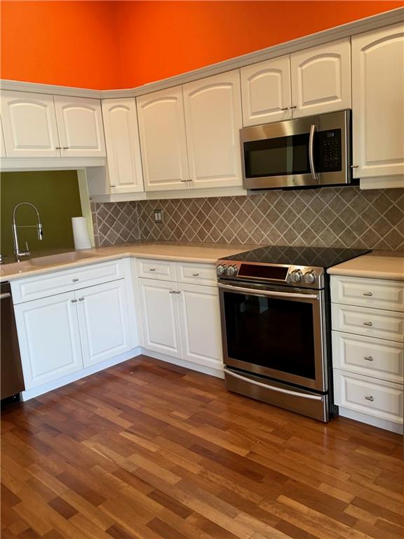 Villas on the Green - Residential Lease