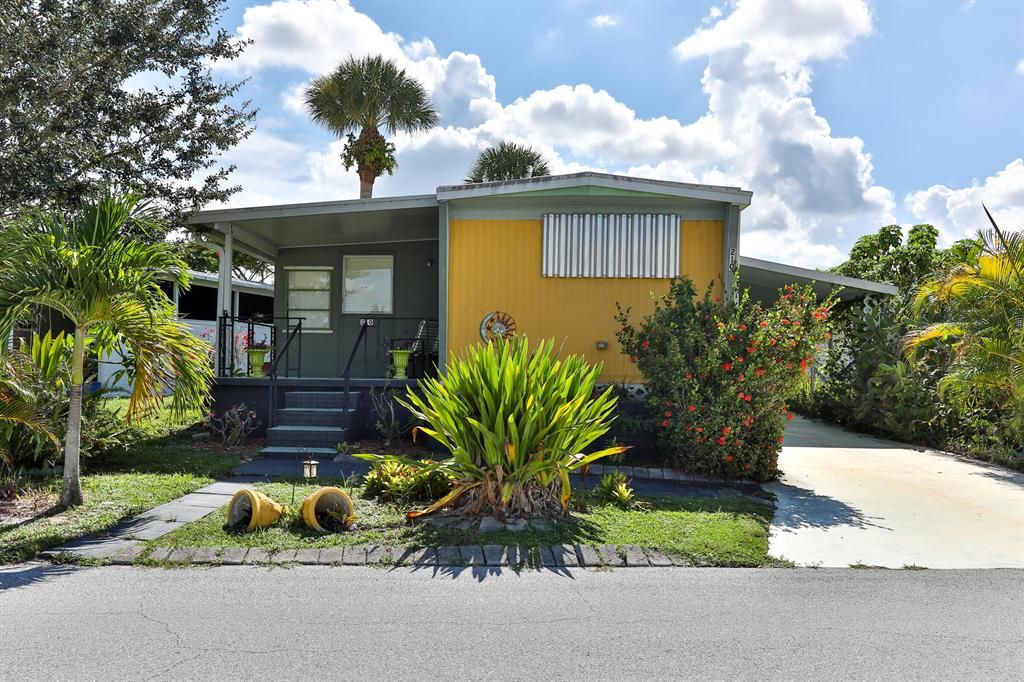 Photo of 210 SE Easy Street, Stuart, FL 34994 (MLS # R10831336)