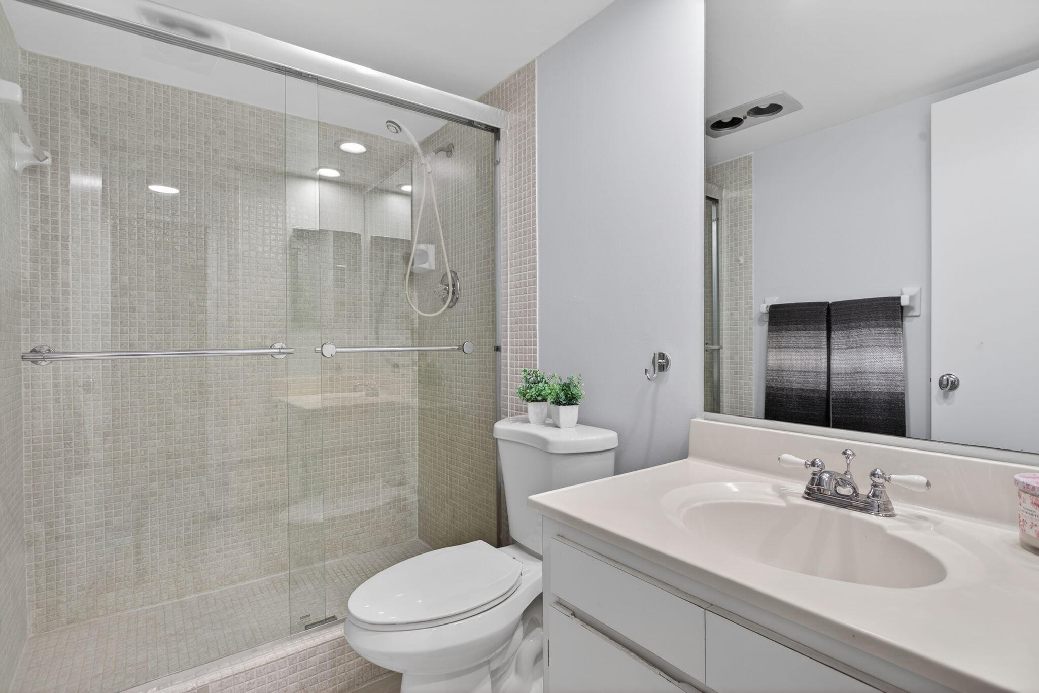 NO 1 PALM-AIRE COUNTRY CLUB - Residential