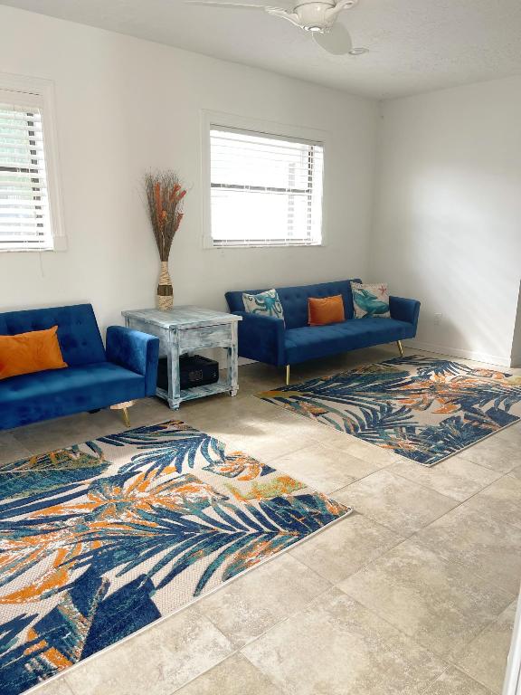 LANTANA HEIGHTS 6 - Residential