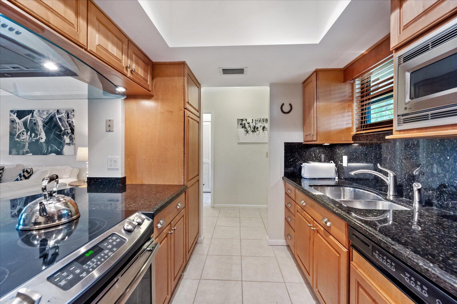 13334 Polo Club Road 329