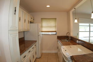 HIGH POINT OF DELRAY BEACH CONDO SEC III - Residential