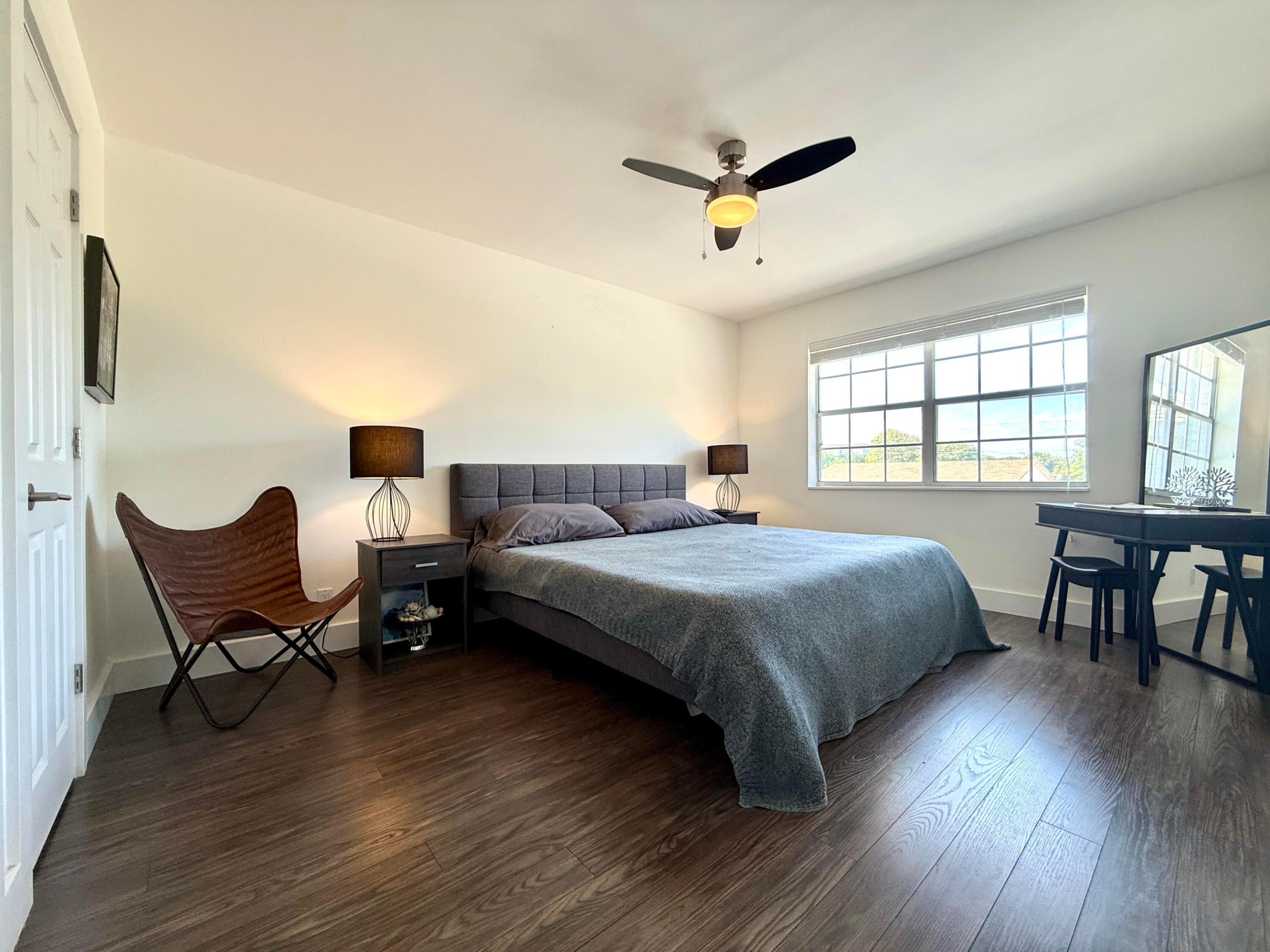 298 SW 6th Street 2050