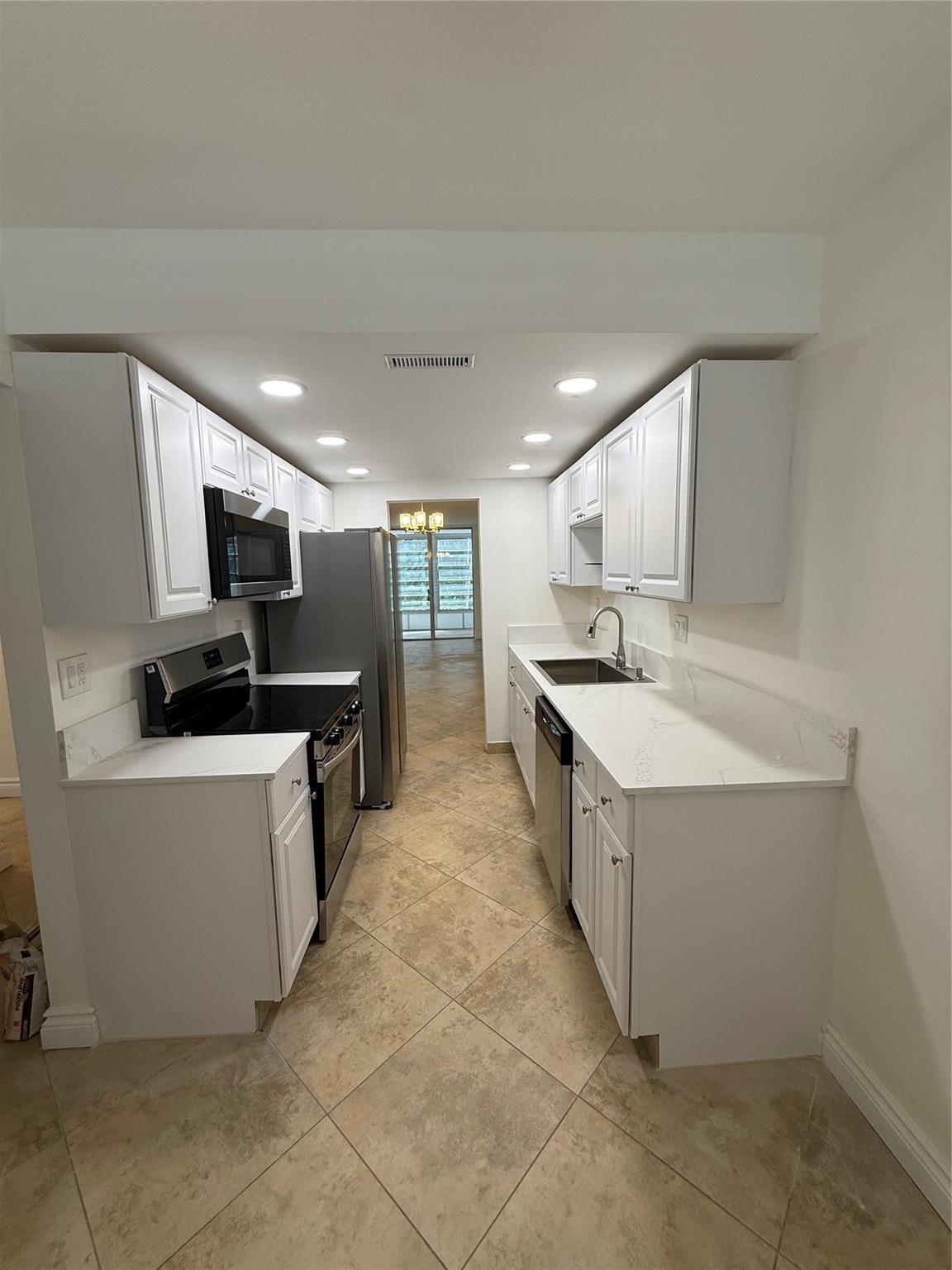 CYPRESS CHASE CONDO C - Residential