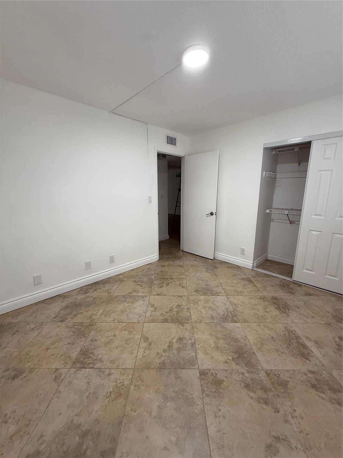 CYPRESS CHASE CONDO C - Residential