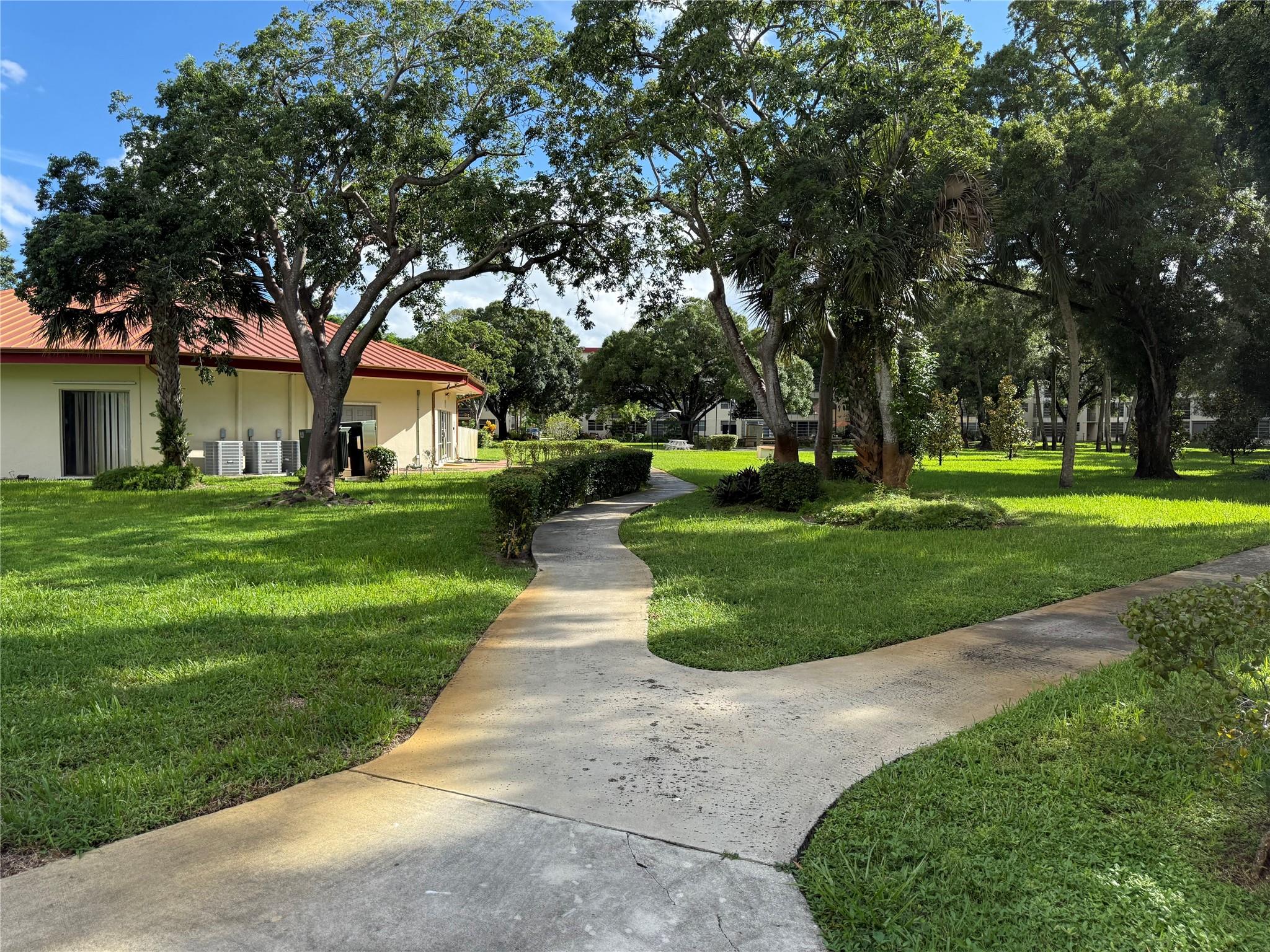 CYPRESS CHASE CONDO C - Residential