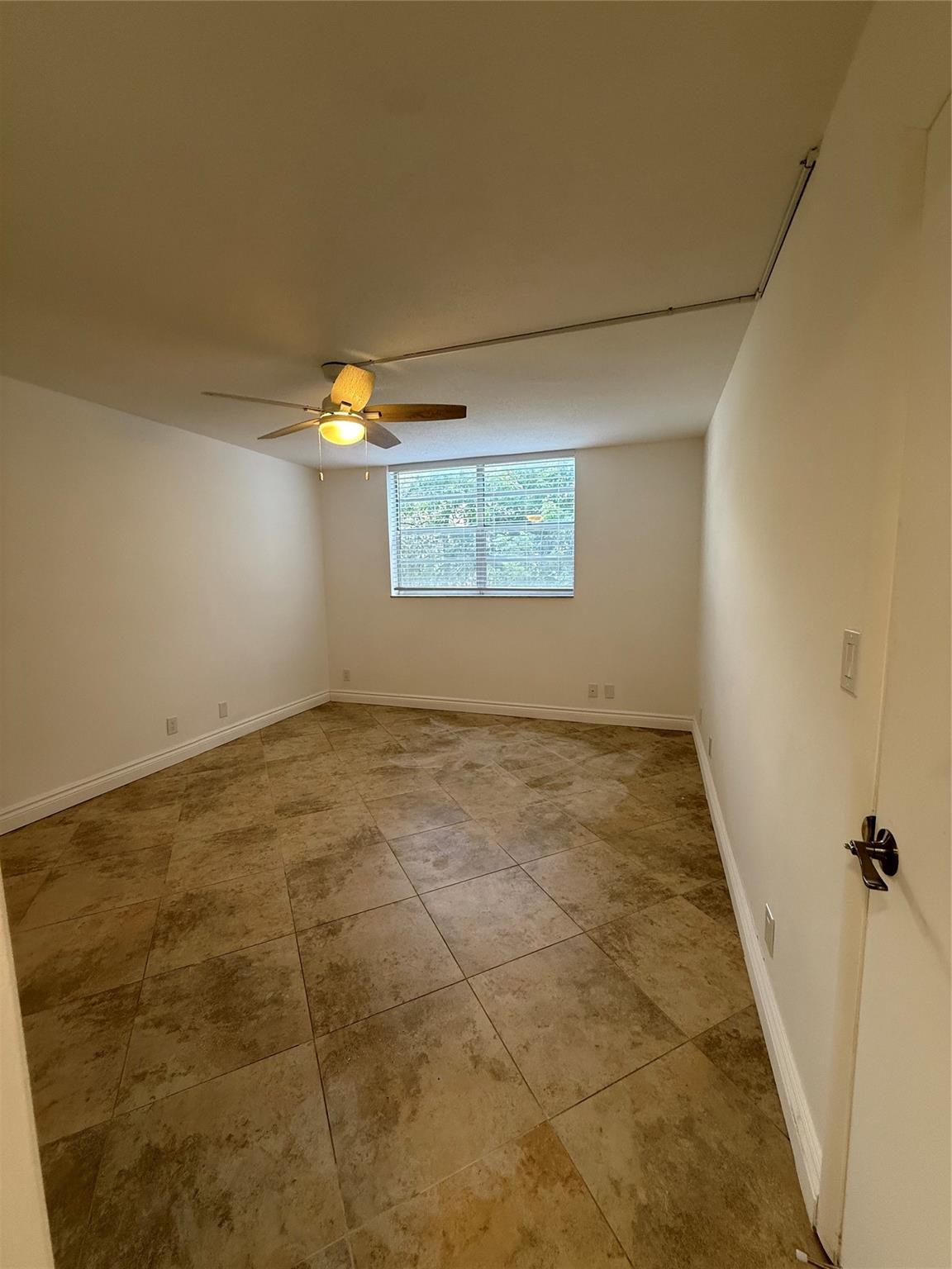 CYPRESS CHASE CONDO C - Residential