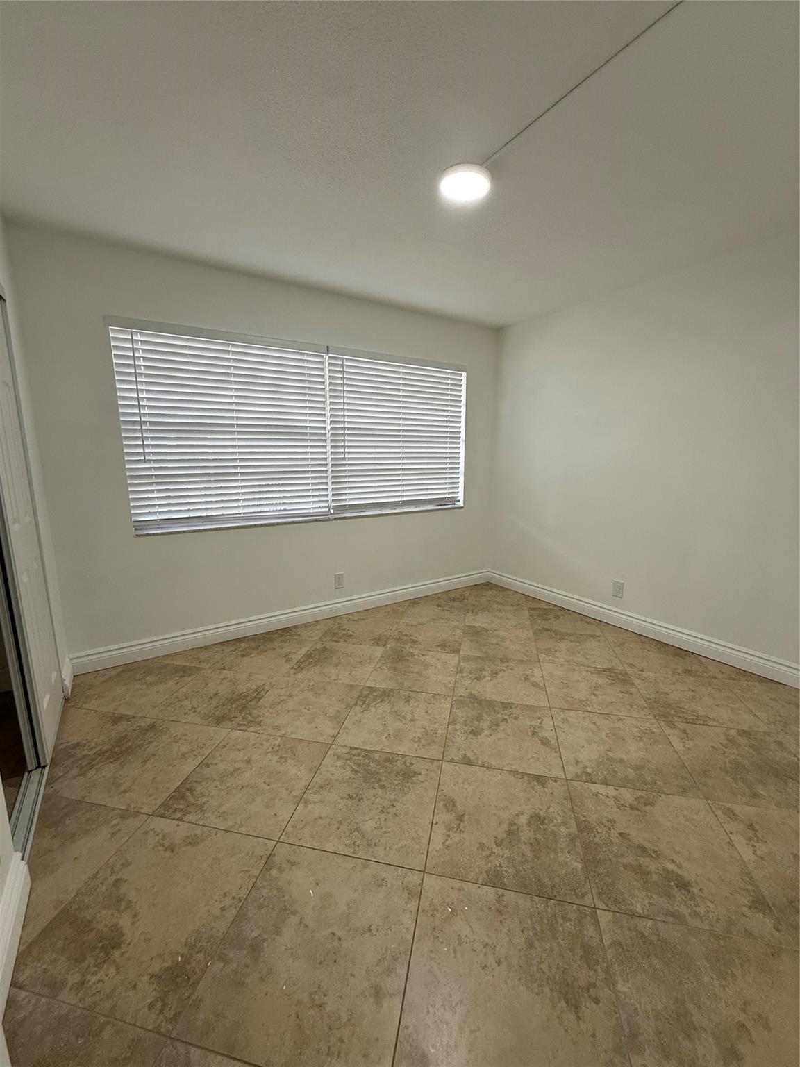 CYPRESS CHASE CONDO C - Residential