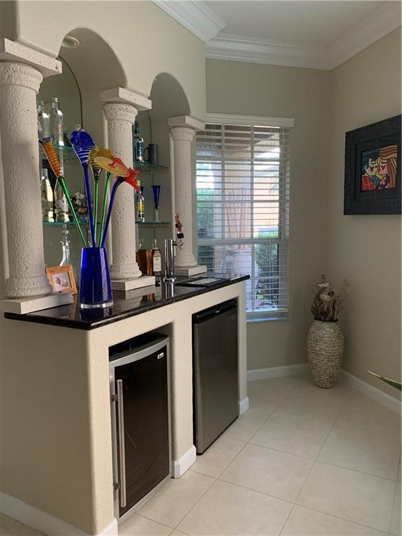 Heron Bay East 169-105 B - Residential