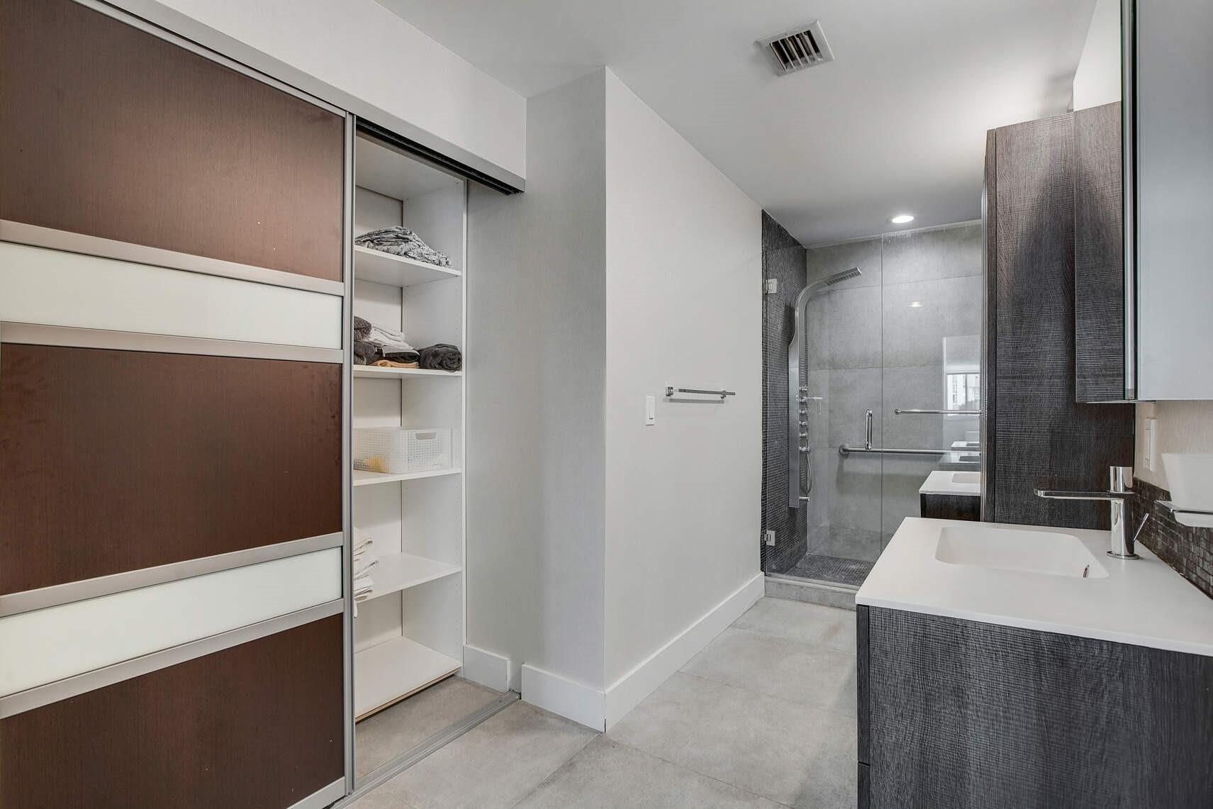 Aventura Marina - Residential