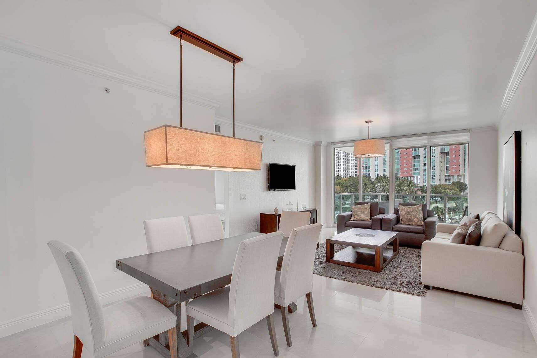 Aventura Marina - Residential