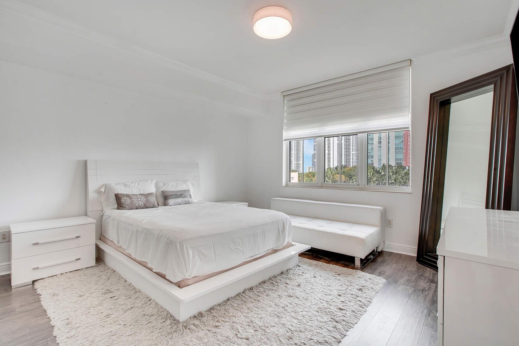 Aventura Marina - Residential