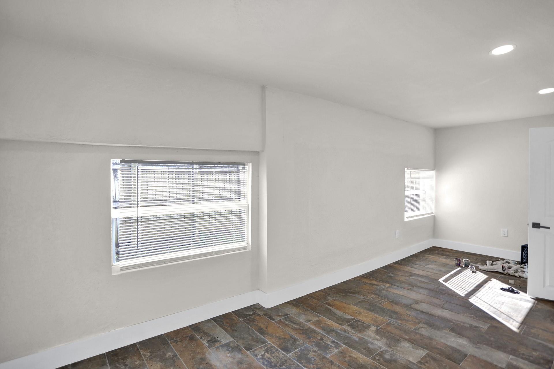 8265 NW 1st Pl 2