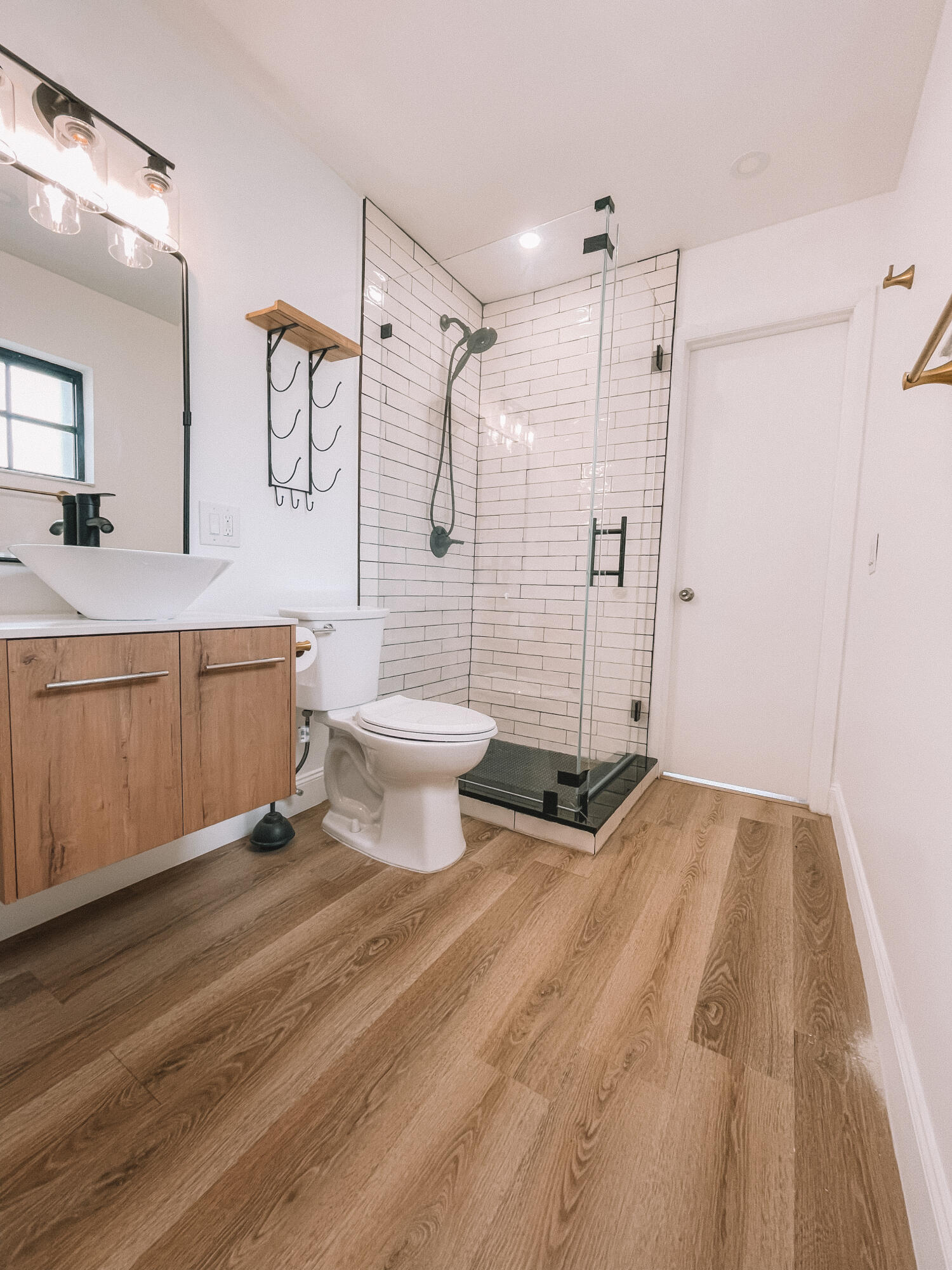 VENETIAN ISLES 3RD SEC - Residential