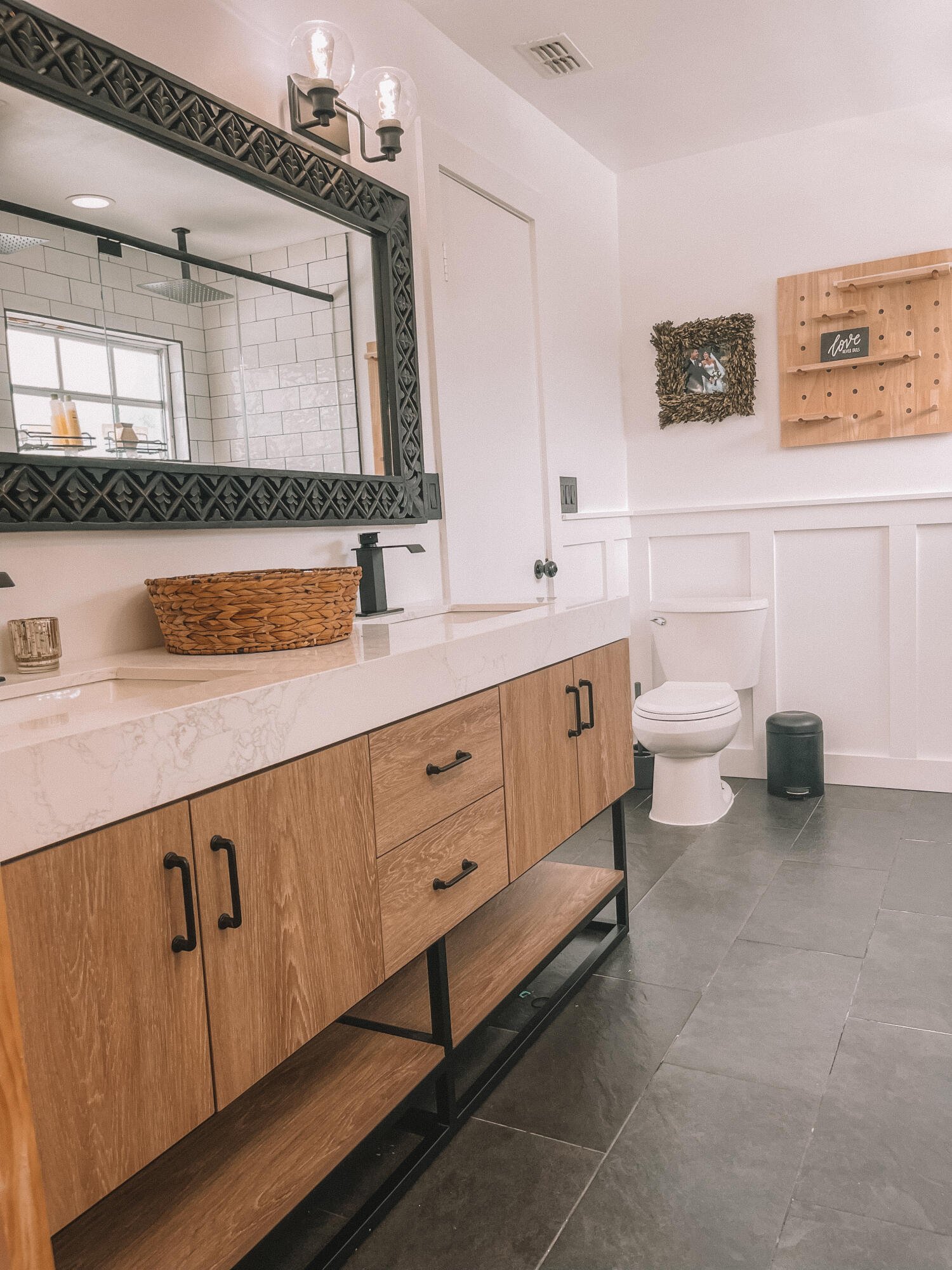 VENETIAN ISLES 3RD SEC - Residential