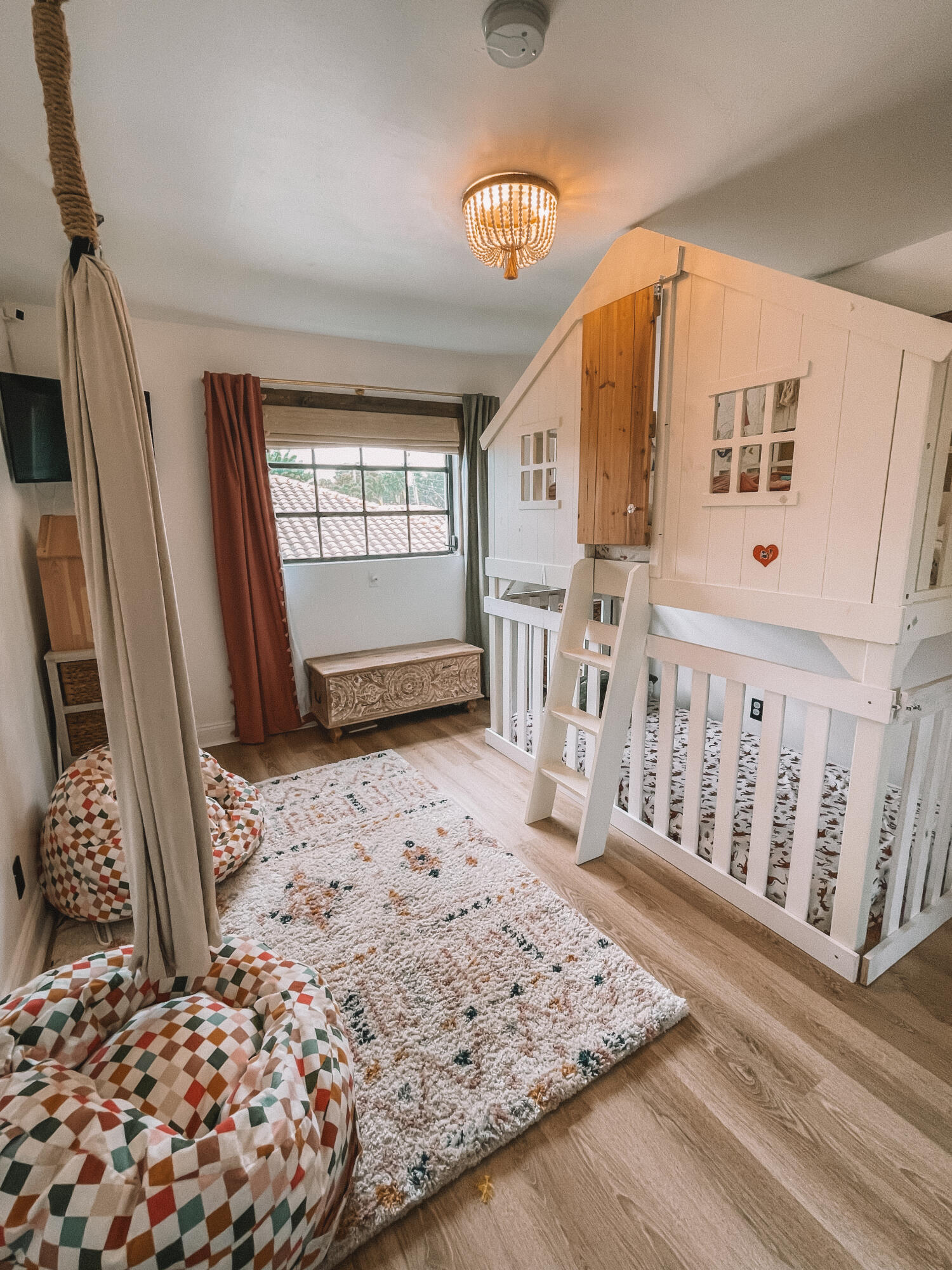 VENETIAN ISLES 3RD SEC - Residential