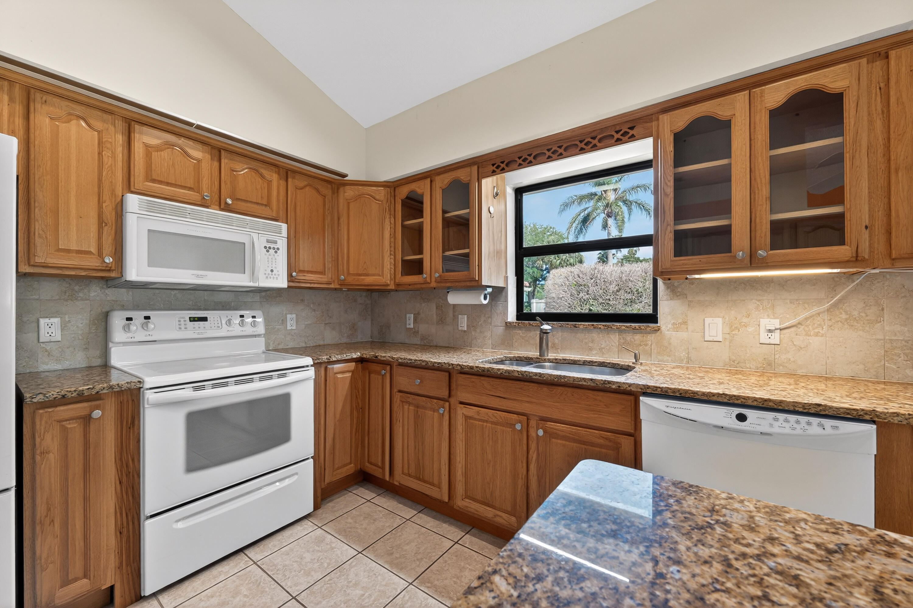 LA MARIPOSA - Residential