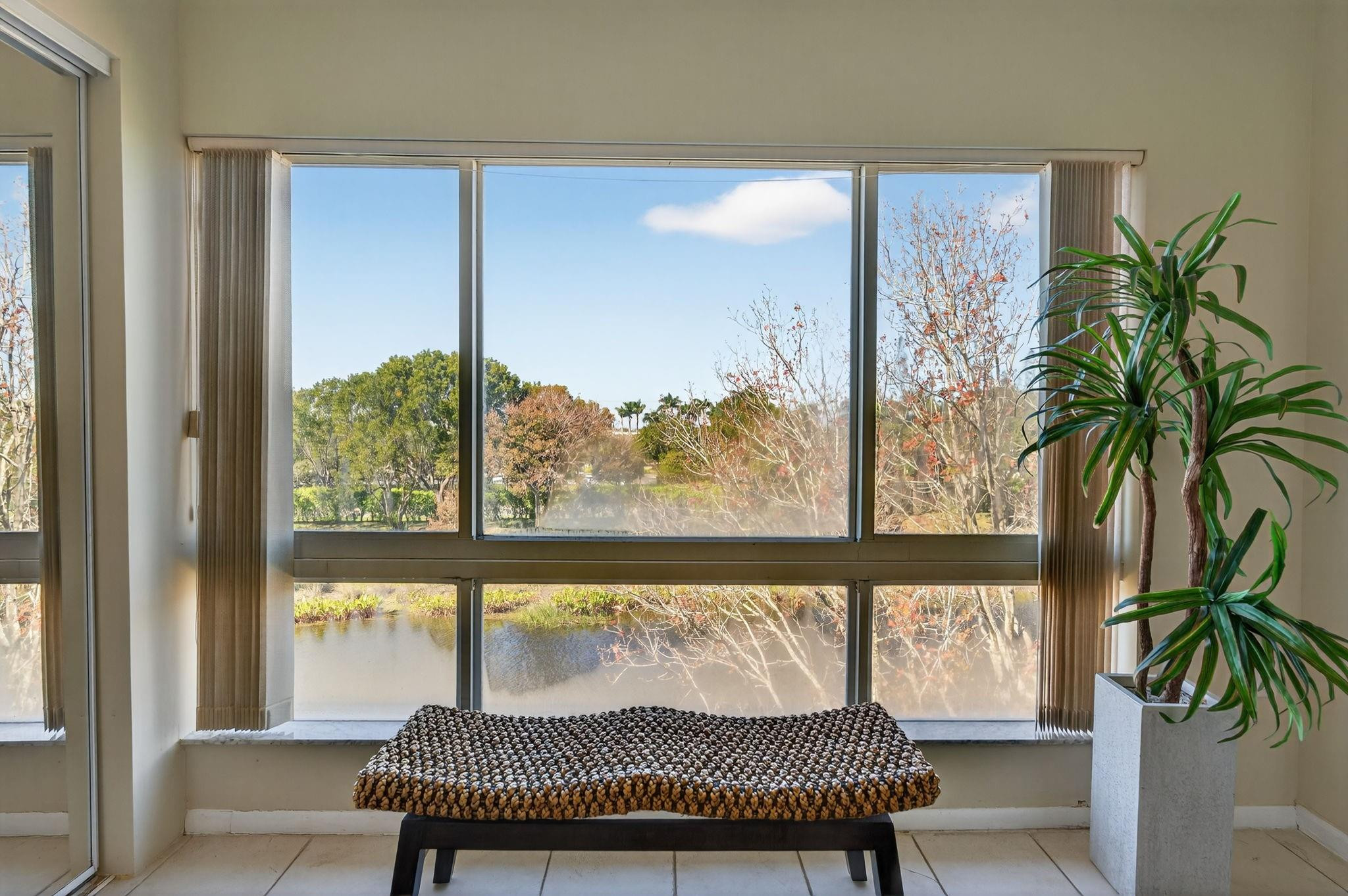 5906 Crystal Shores Drive 404