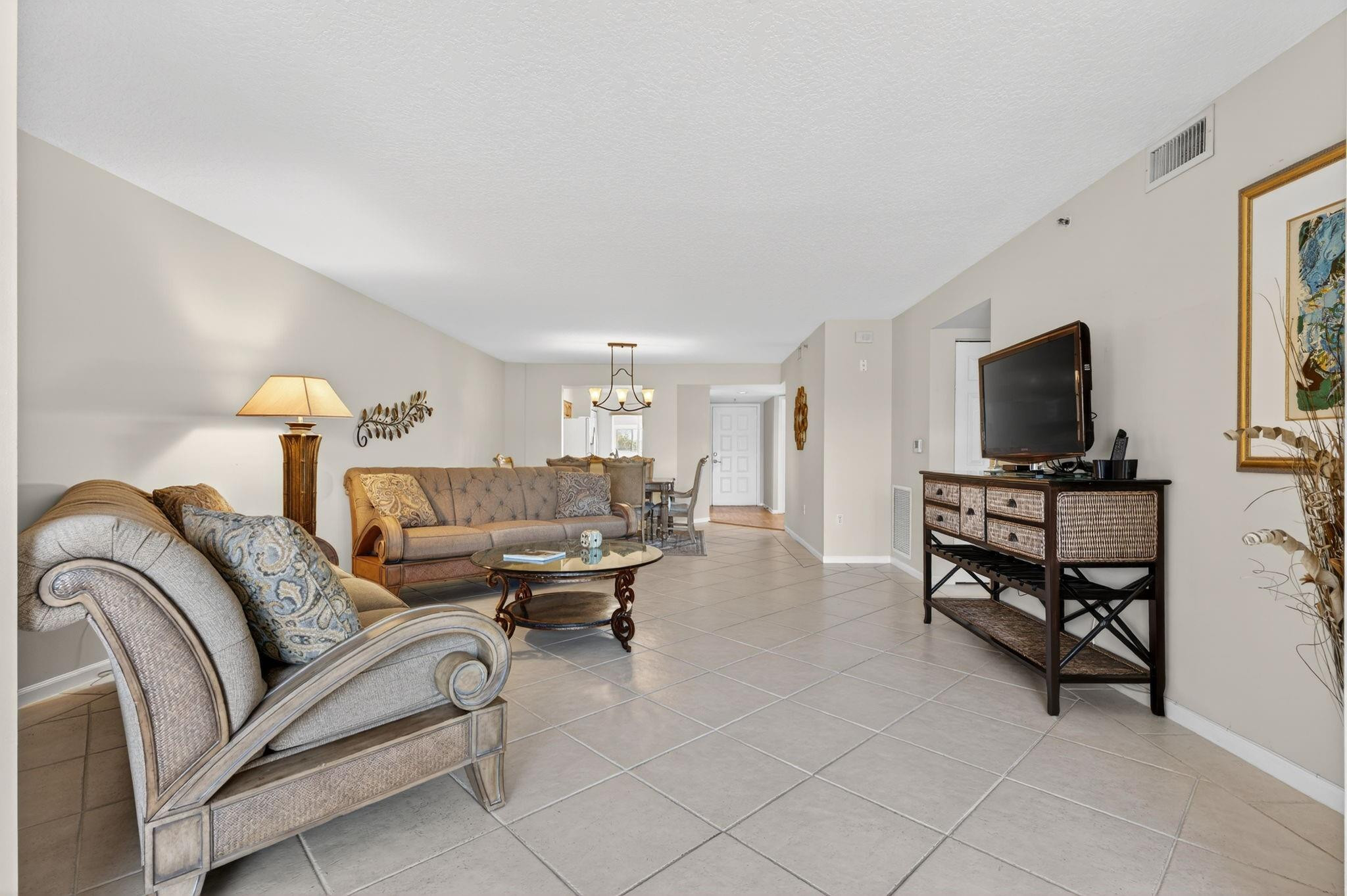 5906 Crystal Shores Drive 404