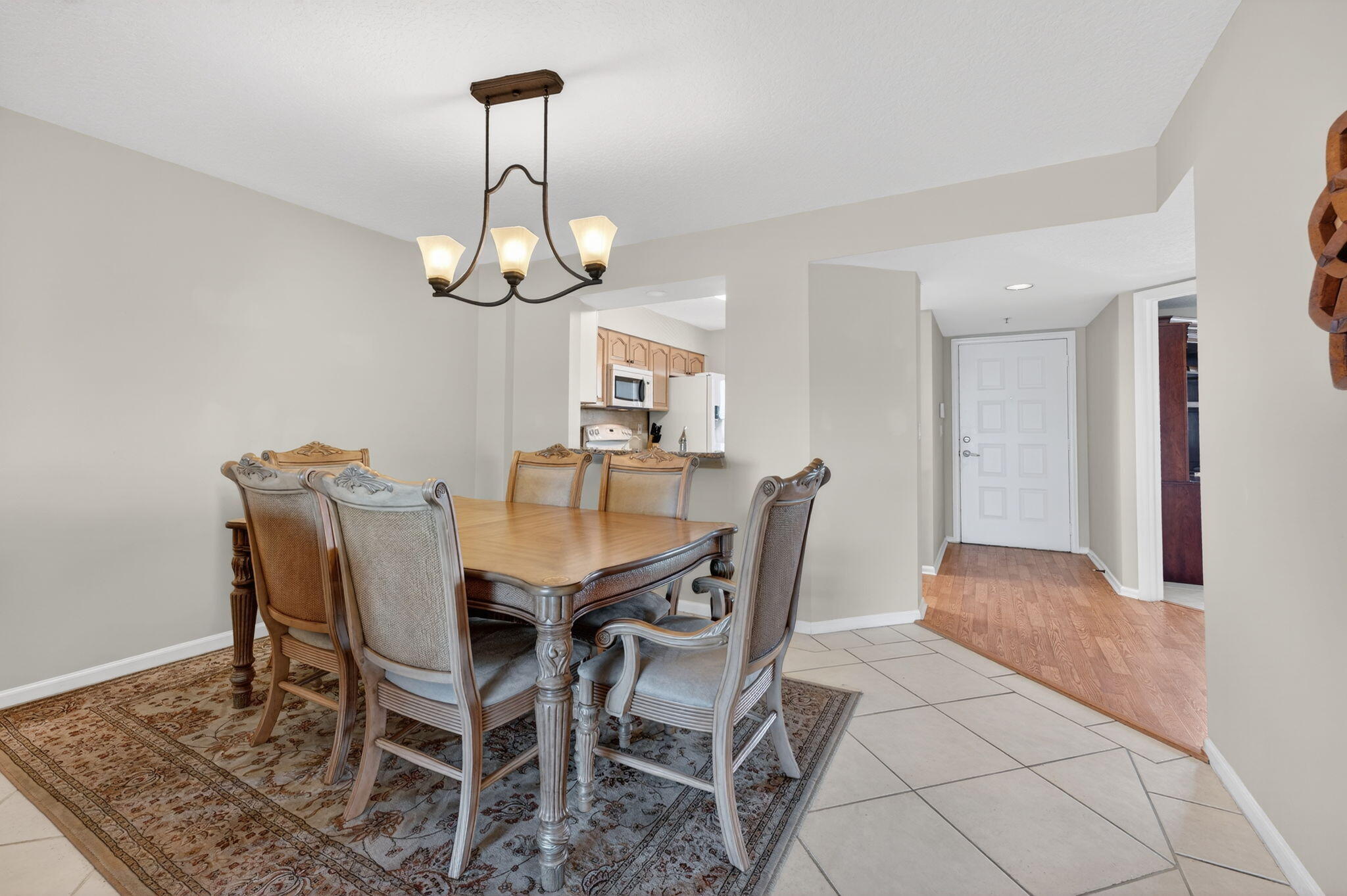 5906 Crystal Shores Drive 404
