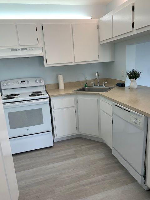 PINE RIDGE NORTH VILLAGE - Residential Lease