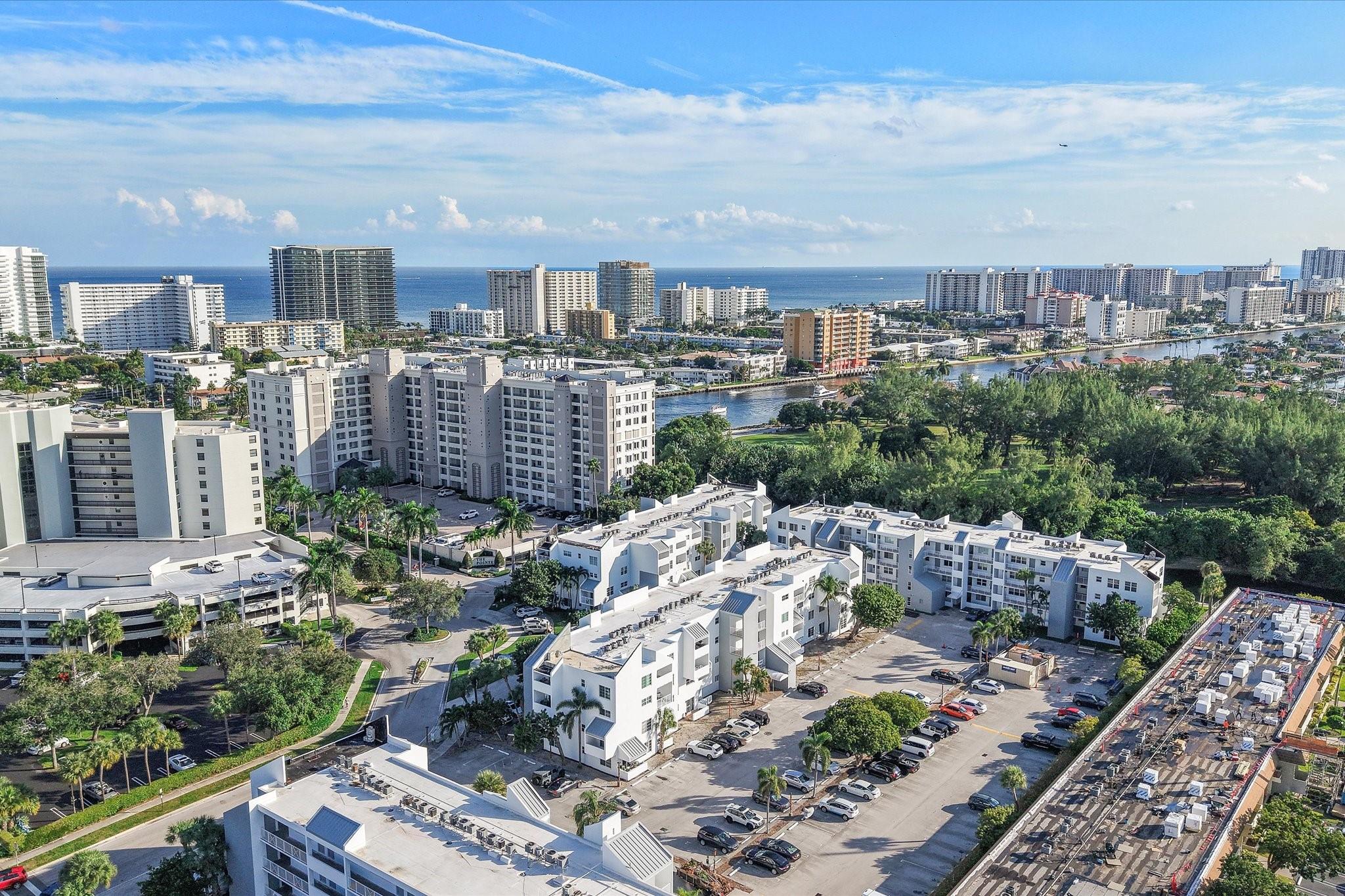 CASA LA QUINTA CONDO - Residential