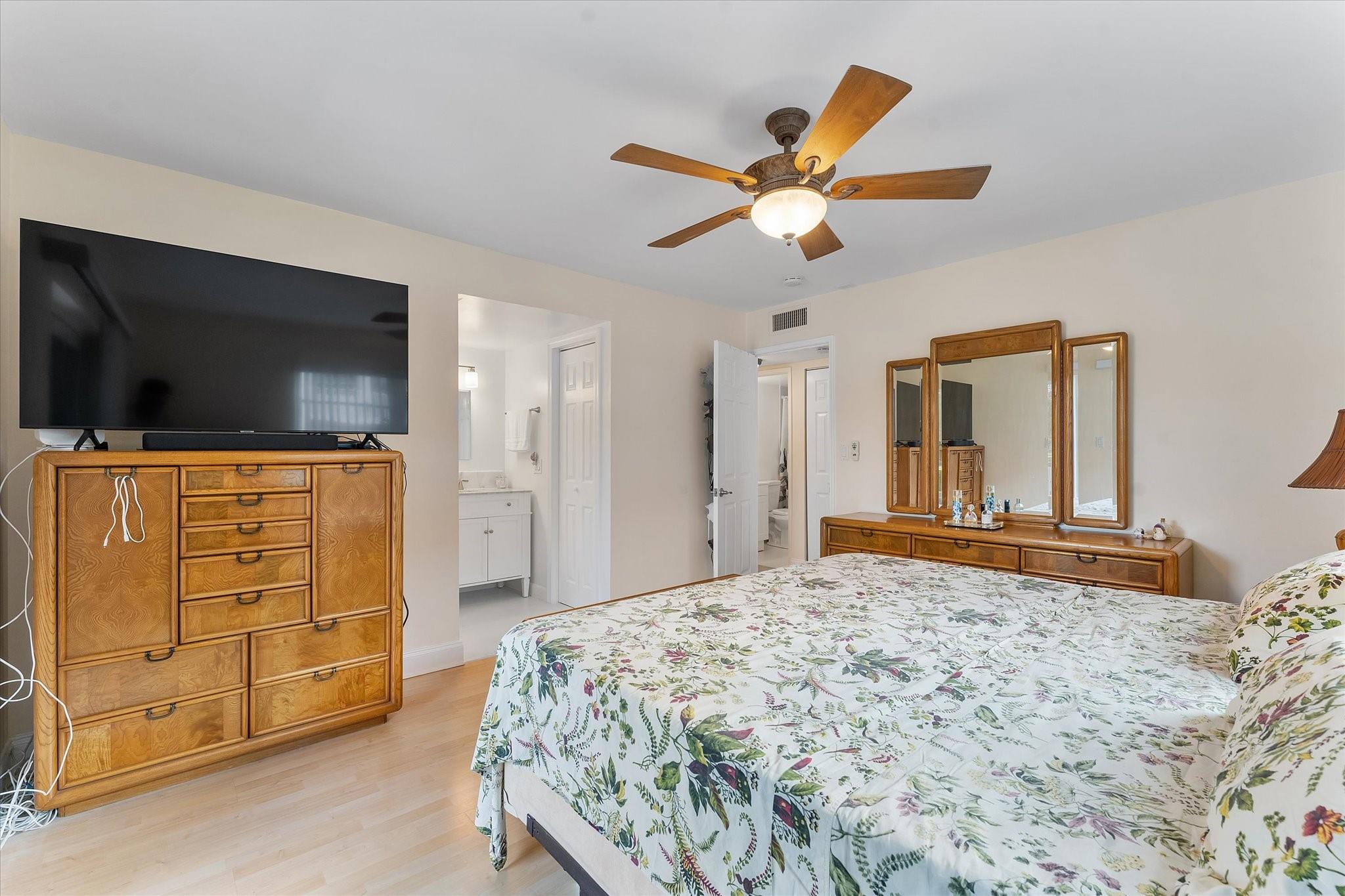 CASA LA QUINTA CONDO - Residential