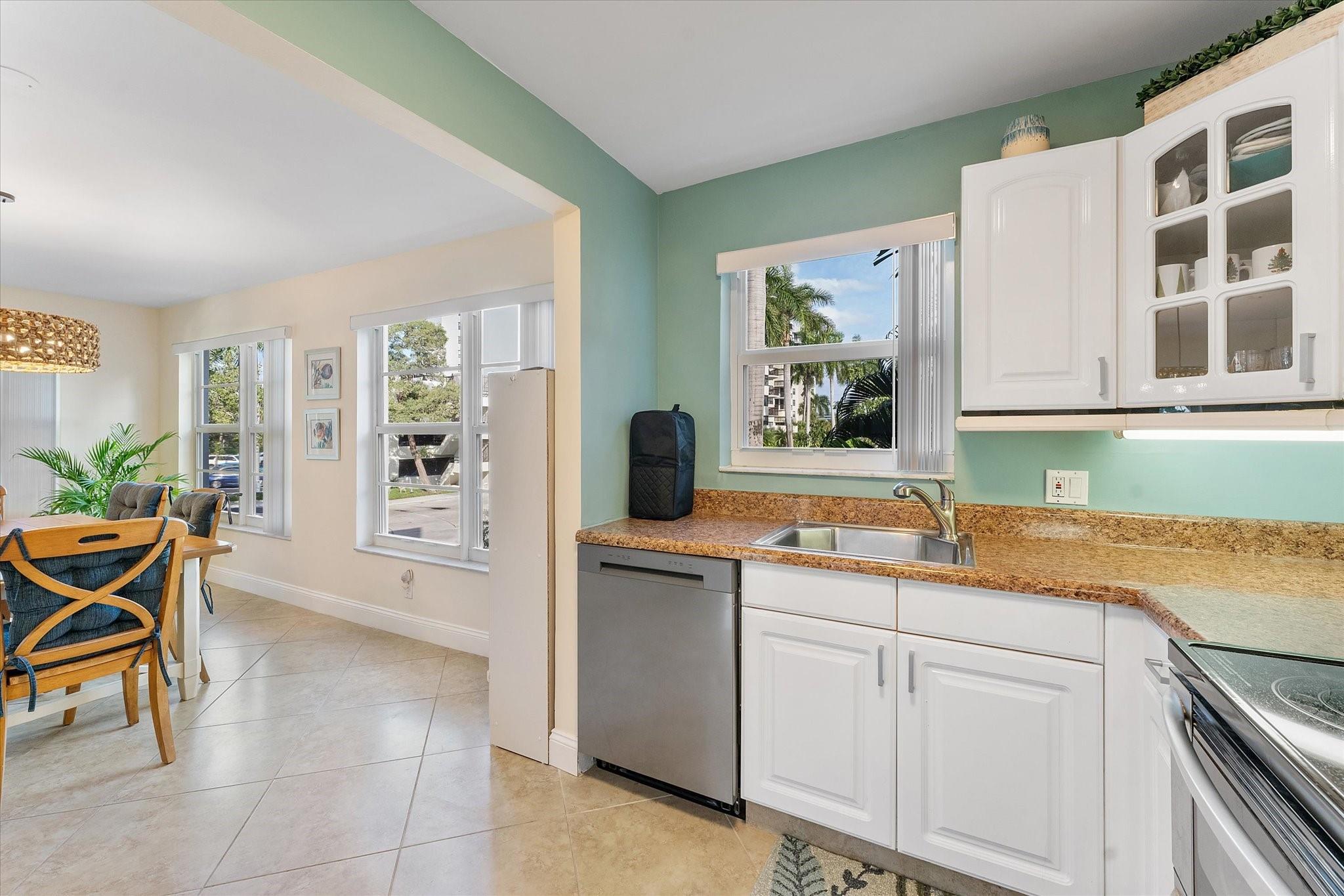 CASA LA QUINTA CONDO - Residential