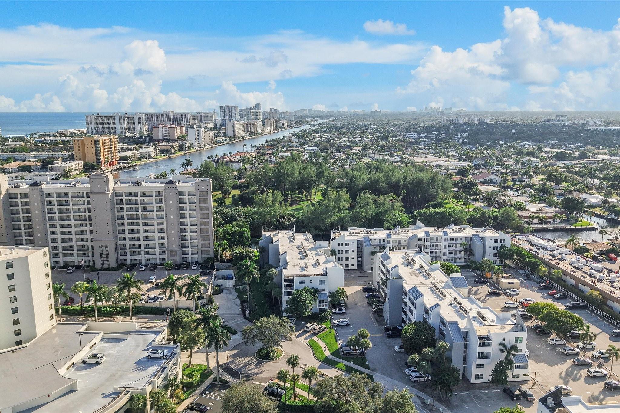 CASA LA QUINTA CONDO - Residential