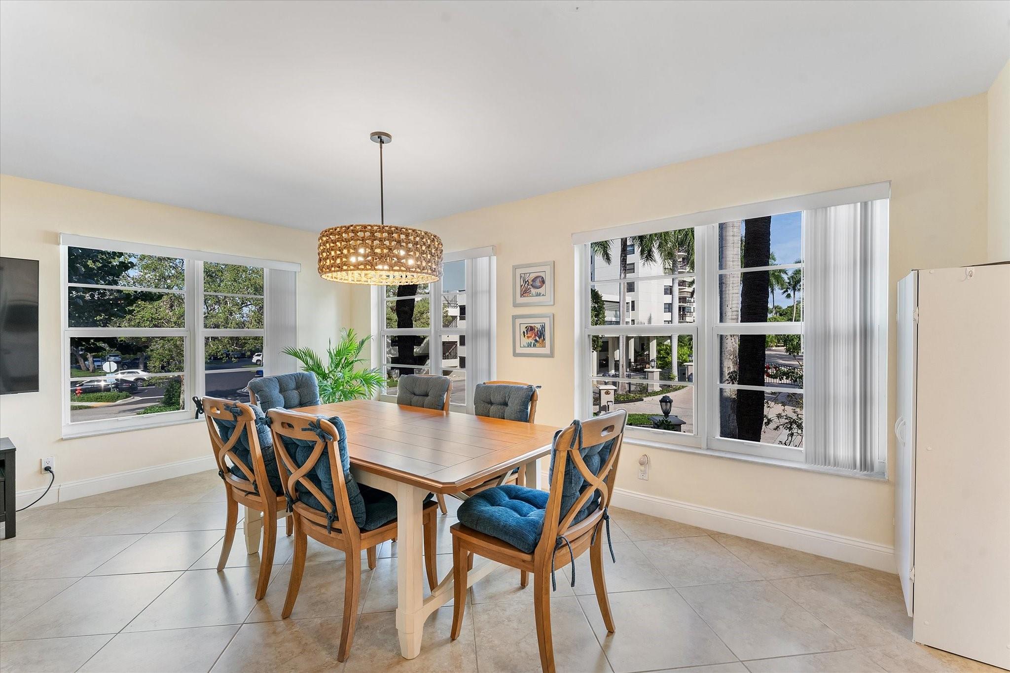 CASA LA QUINTA CONDO - Residential