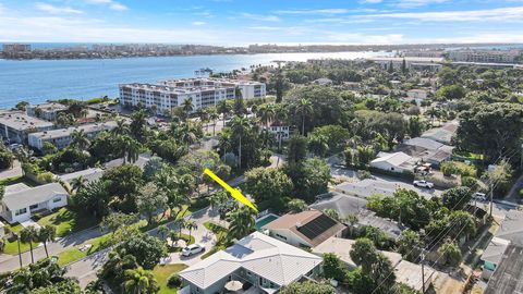 A home in Lake Worth Beach