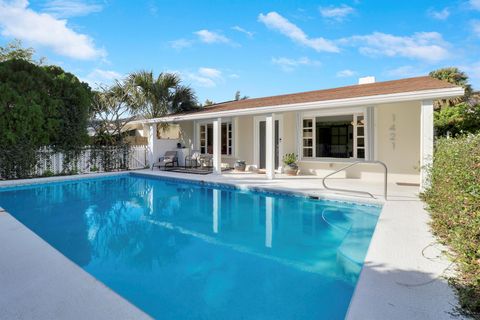 A home in Lake Worth Beach