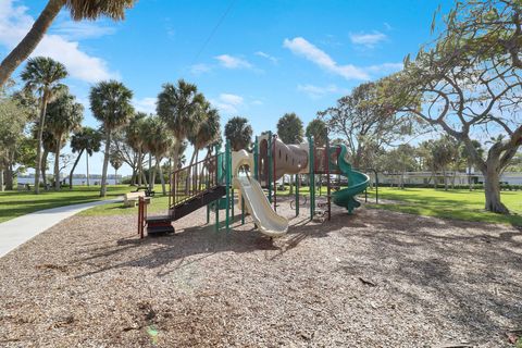 A home in Lake Worth Beach