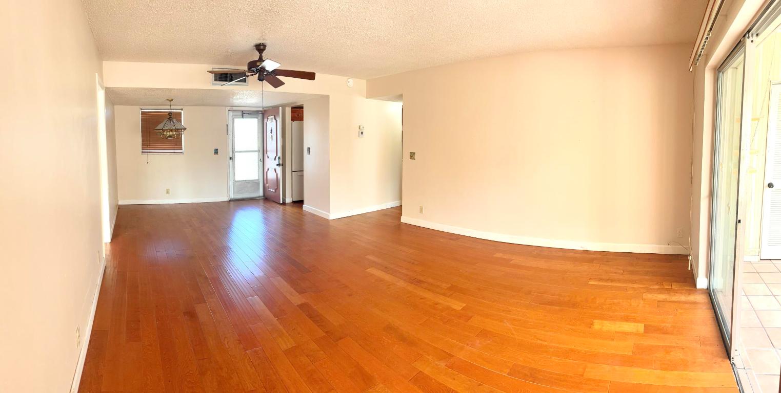 LAKESIDE VILLAGE CONDO 7 - Residential