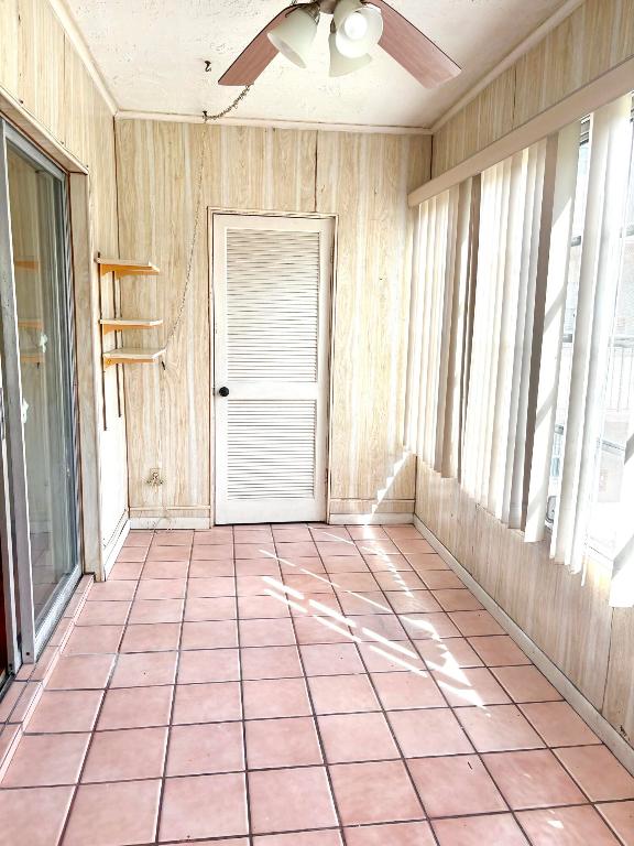 LAKESIDE VILLAGE CONDO 7 - Residential