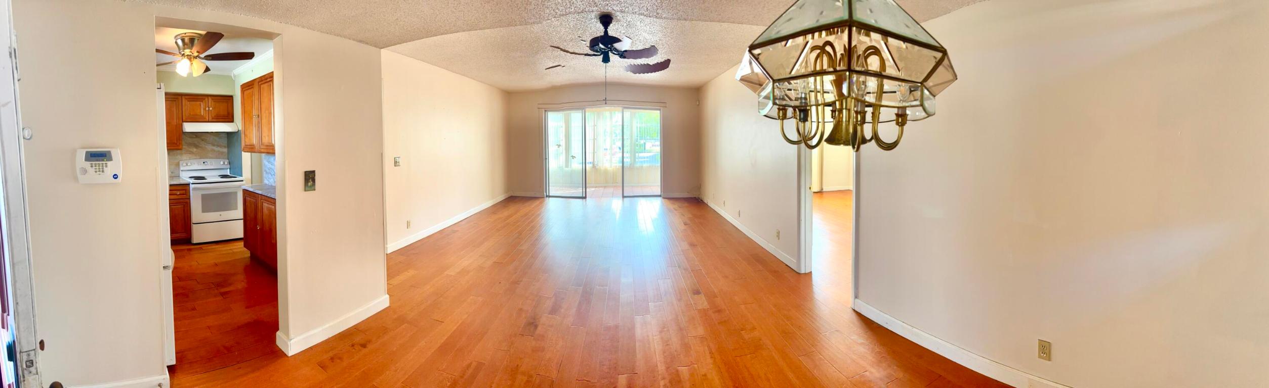 LAKESIDE VILLAGE CONDO 7 - Residential