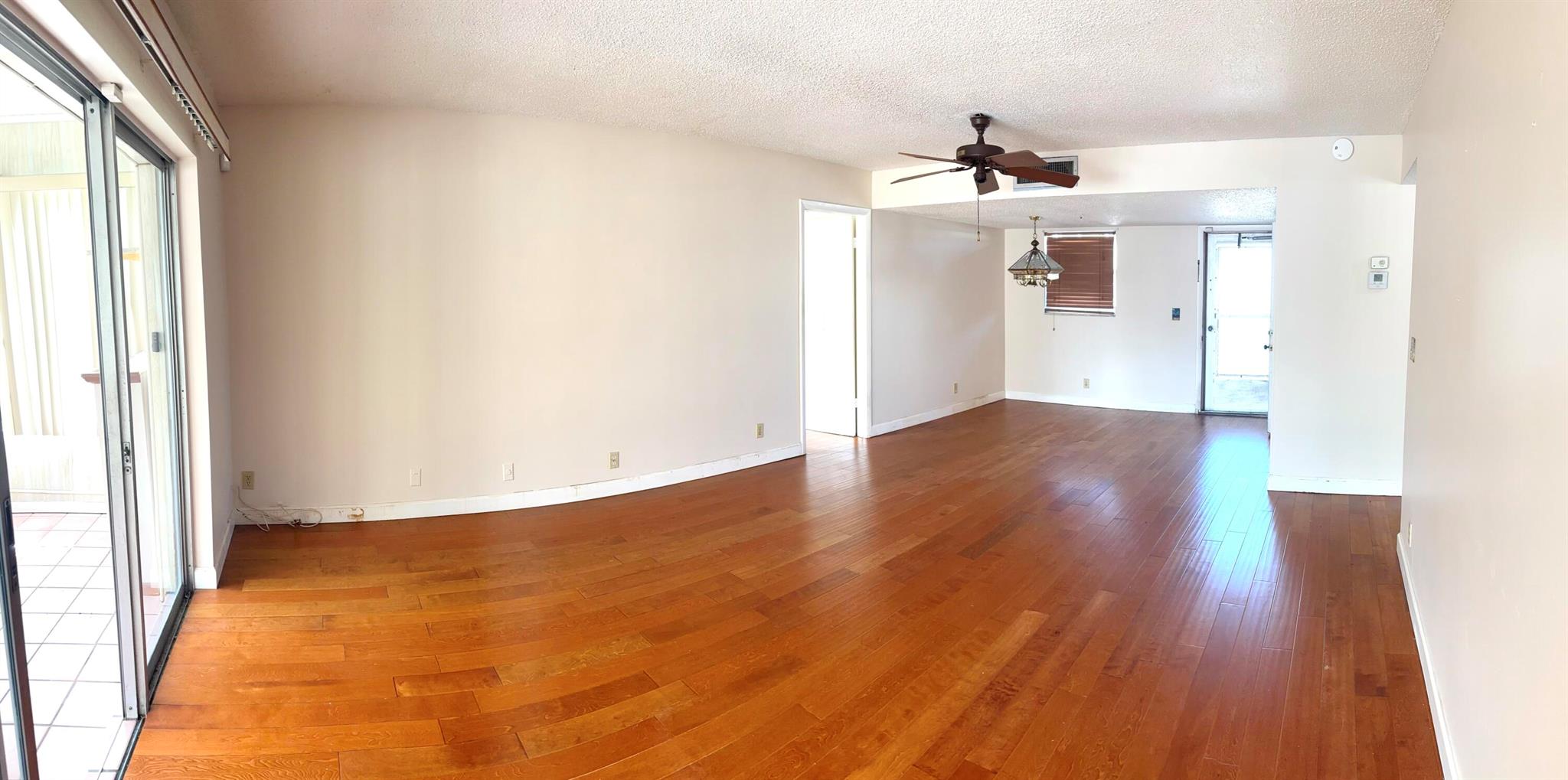 LAKESIDE VILLAGE CONDO 7 - Residential