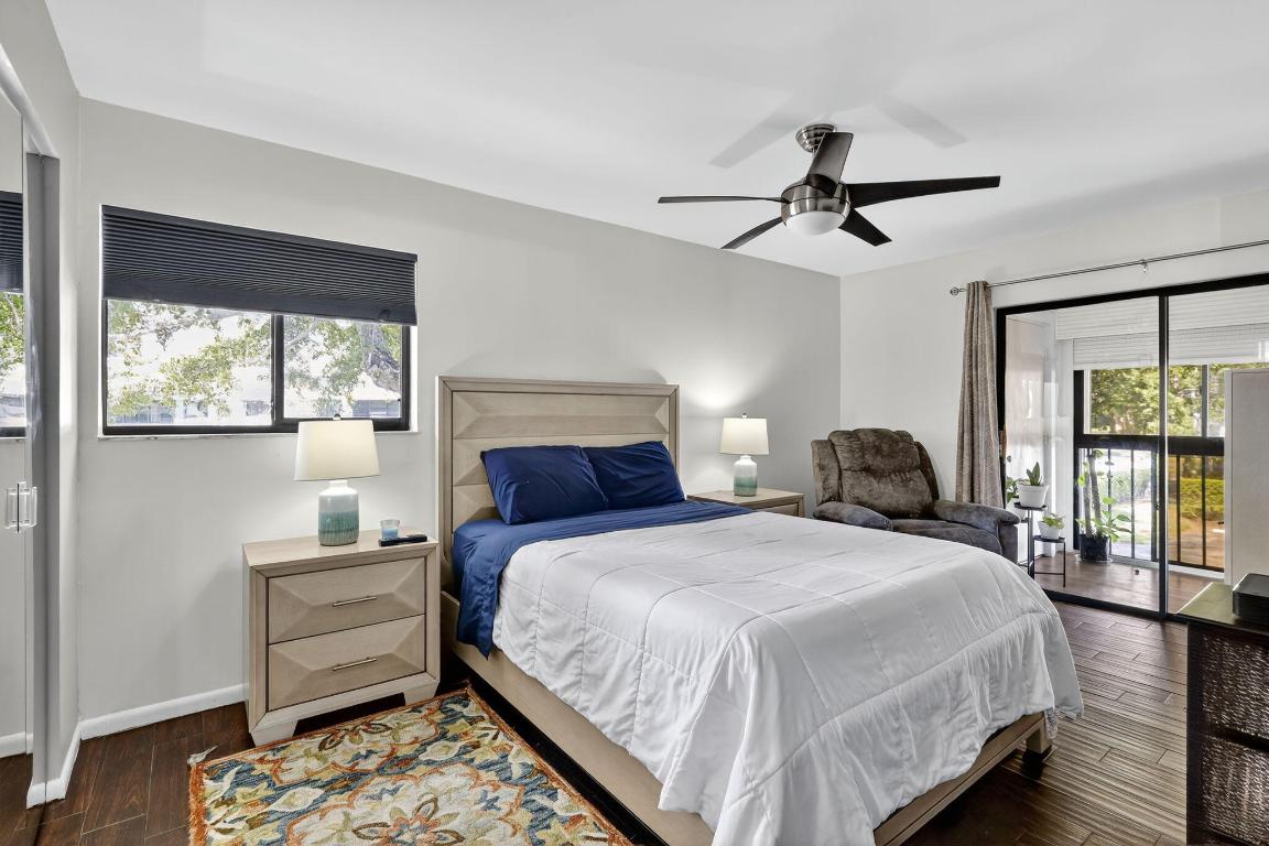 WITNEY E CONDO - Residential