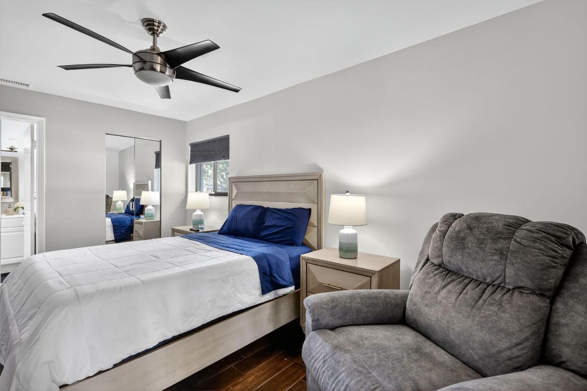 WITNEY E CONDO - Residential