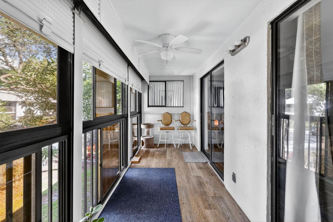 WITNEY E CONDO - Residential