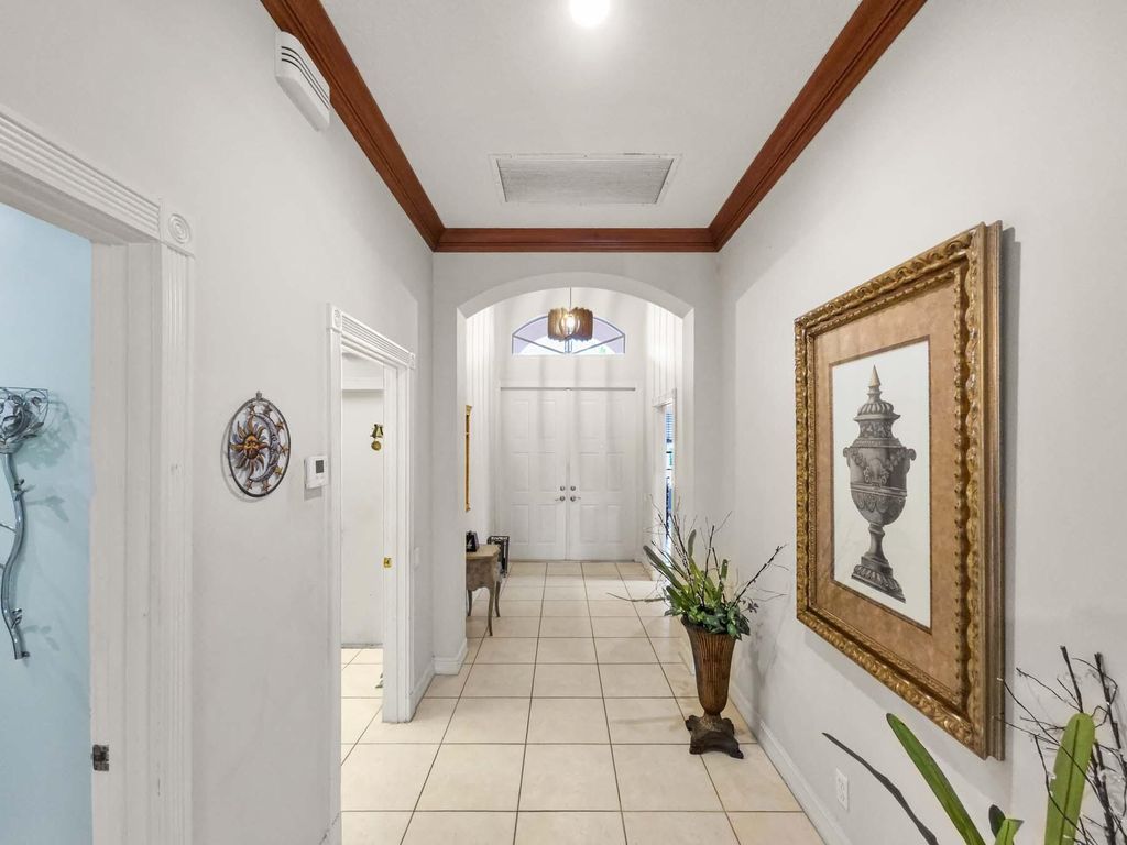 Photo of 5058 Glenville Drive, Boynton Beach, FL 33437 (MLS # R11167431)